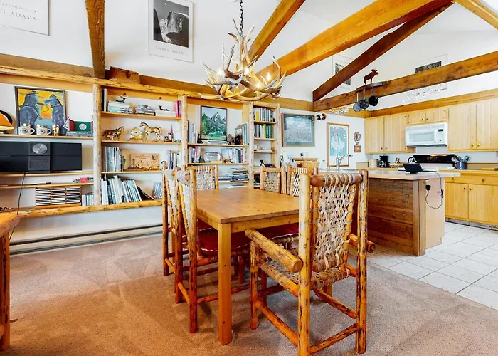 The Director'S Cabin