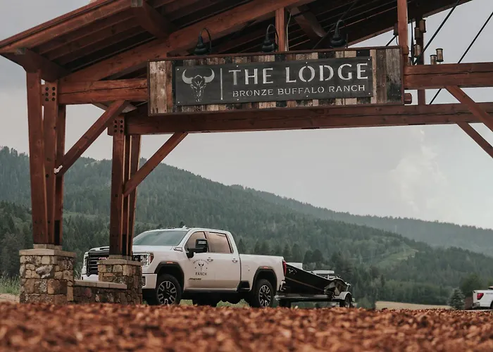 The Lodge At Bronze Buffalo Ranch